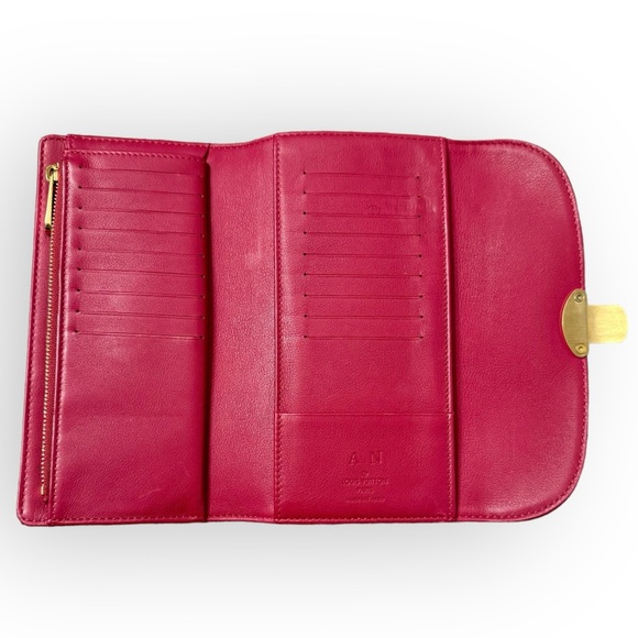 LOUIS VUITTON 2011 Mahina Leather Amelia Wallet, Grenat - Picture 11 of 16